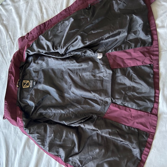 NOBLE OUTFITTERS | Essential Weather Proof Equestrian Jacket | Burgundy - Picture 6 of 6